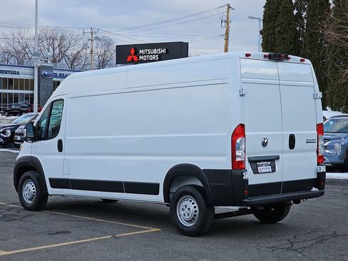 Used 2025 RAM ProMaster 2500 image 4