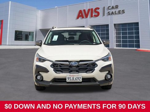 Used 2025 Subaru Crosstrek 2.5i Premium AWD/4WD image 2