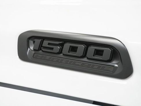 New 2026 RAM 1500 4x4 Crew Cab image 3