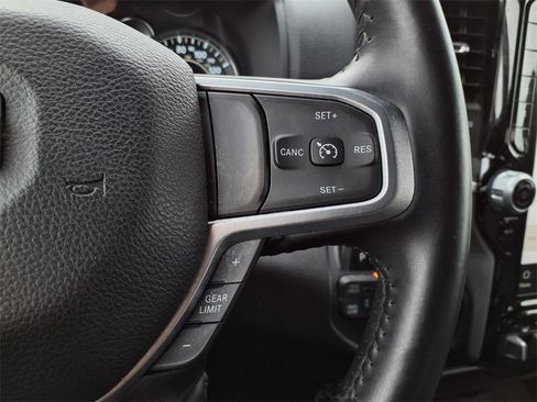 Used 2024 RAM 2500 Big Horn w/ Sport Appearance Package image 21