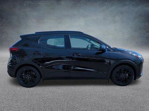 New 2027 Chevrolet Bolt RS w/ Technology Package FWD image 3