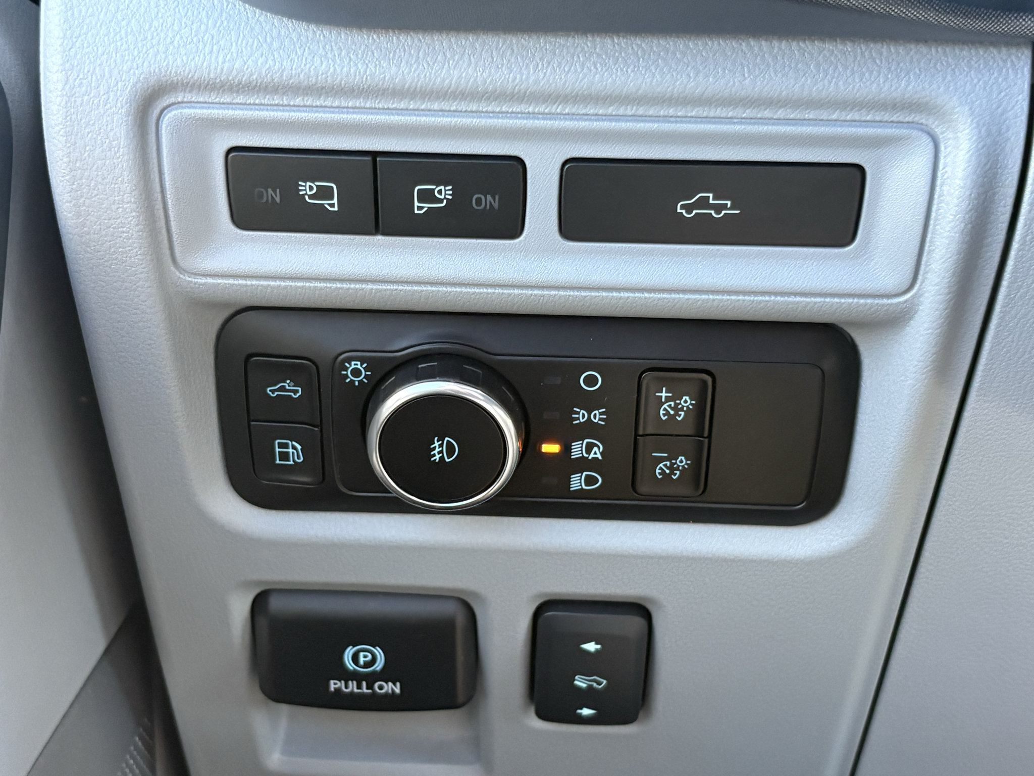 Used 2023 Ford F150 Limited AWD/4WD image 40