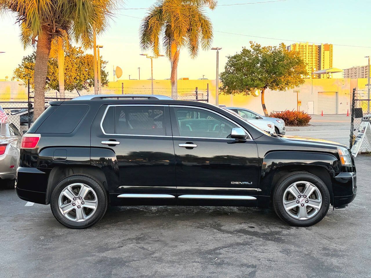 Used 2017 GMC Terrain Denali FWD image 17