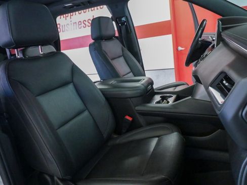 Used 2022 Chevrolet Tahoe Z71 w/ Luxury Package image 25