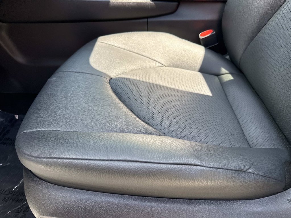Used 2025 Toyota Grand Highlander FWD image 26