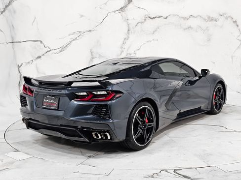 Used 2020 Chevrolet Corvette Stingray Preferred Cpe w/ 2LT Preferred Equipment Group RWD image 12
