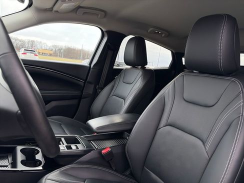 Used 2025 Ford Mustang Mach-E Premium image 19