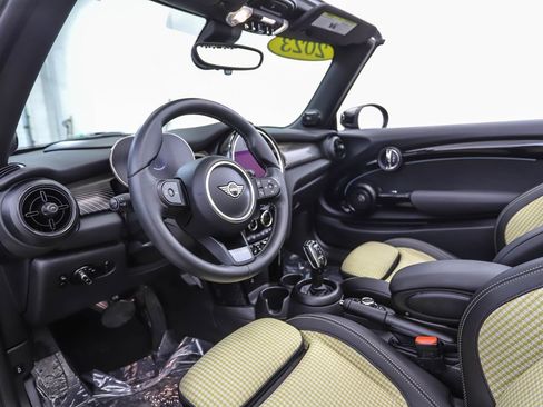 Used 2023 MINI Cooper S w/ MINI Resolute Edition image 10