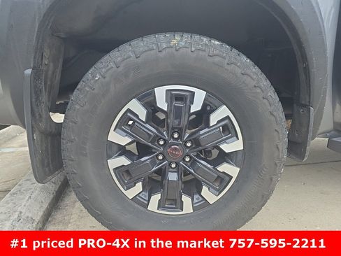 Used 2023 Nissan Frontier PRO-4X w/ Technology Package image 5