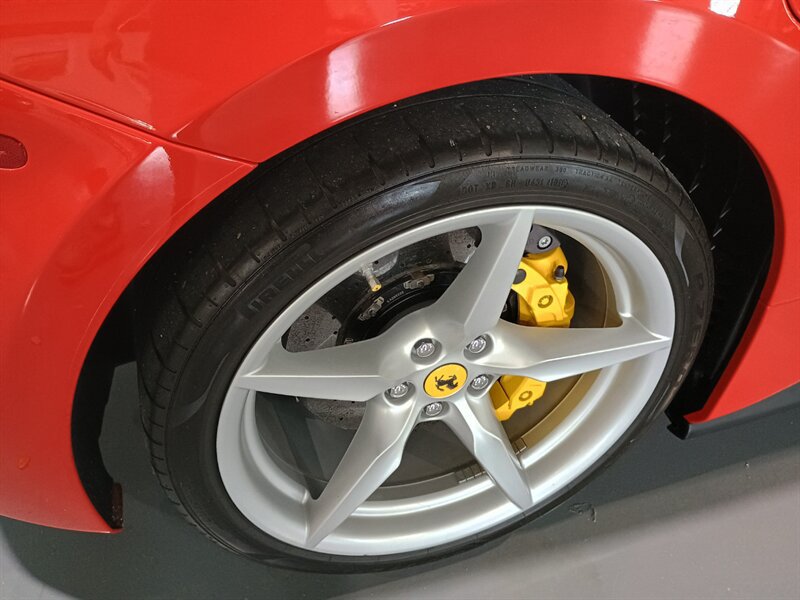 Used 2019 Ferrari 488 GTB RWD image 38