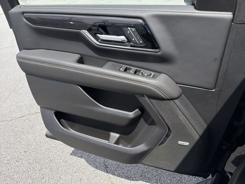 New 2026 GMC Yukon Elevation w/ LPO, Floor Liner Package RWD image 13