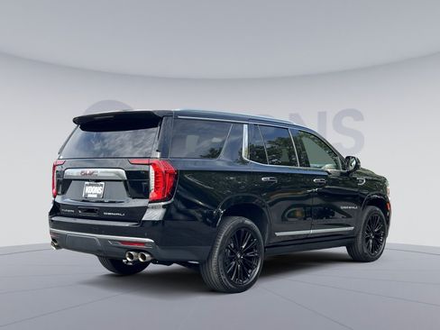Used 2021 GMC Yukon Denali w/ Denali Premium Package AWD/4WD image 8