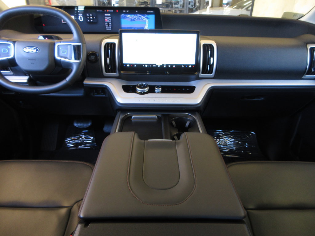 Certified 2025 Ford Expedition Max Active RWD image 18
