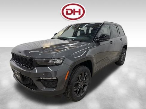 New 2025 Jeep Grand Cherokee Limited w/ Trailer Tow Package image 9