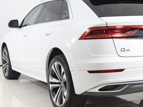 Used 2019 Audi Q8 Prestige image 23