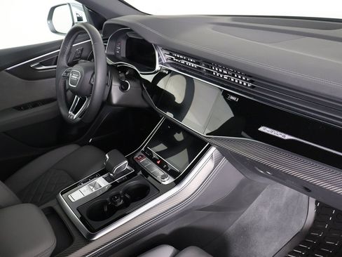 Used 2025 Audi SQ8 Premium Plus image 32