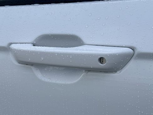 New 2025 Jeep Grand Cherokee L Limited w/ Black Appearance Package image 29