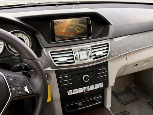 Used 2016 Mercedes-Benz E 350 Sedan image 39