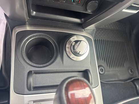 Used 2024 Toyota 4Runner Limited image 23