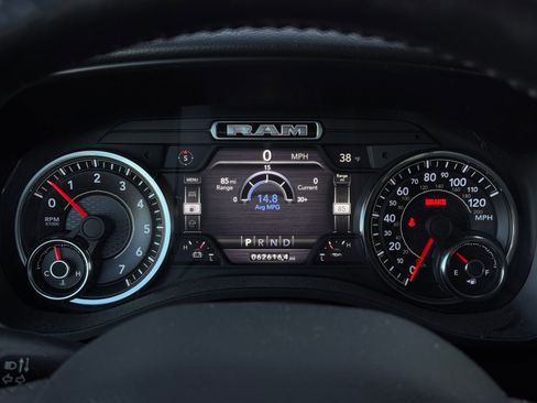 Used 2019 RAM 1500 Big Horn image 11