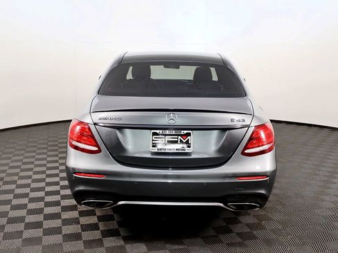 Used 2018 Mercedes-Benz E 43 AMG 4MATIC Sedan image 9