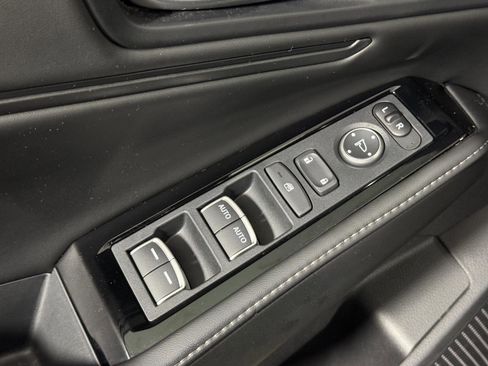 Used 2023 Honda Accord Touring image 20