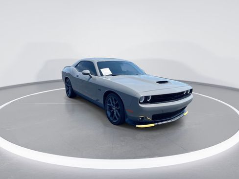 Used 2023 Dodge Challenger R/T w/ Plus Package RWD image 2