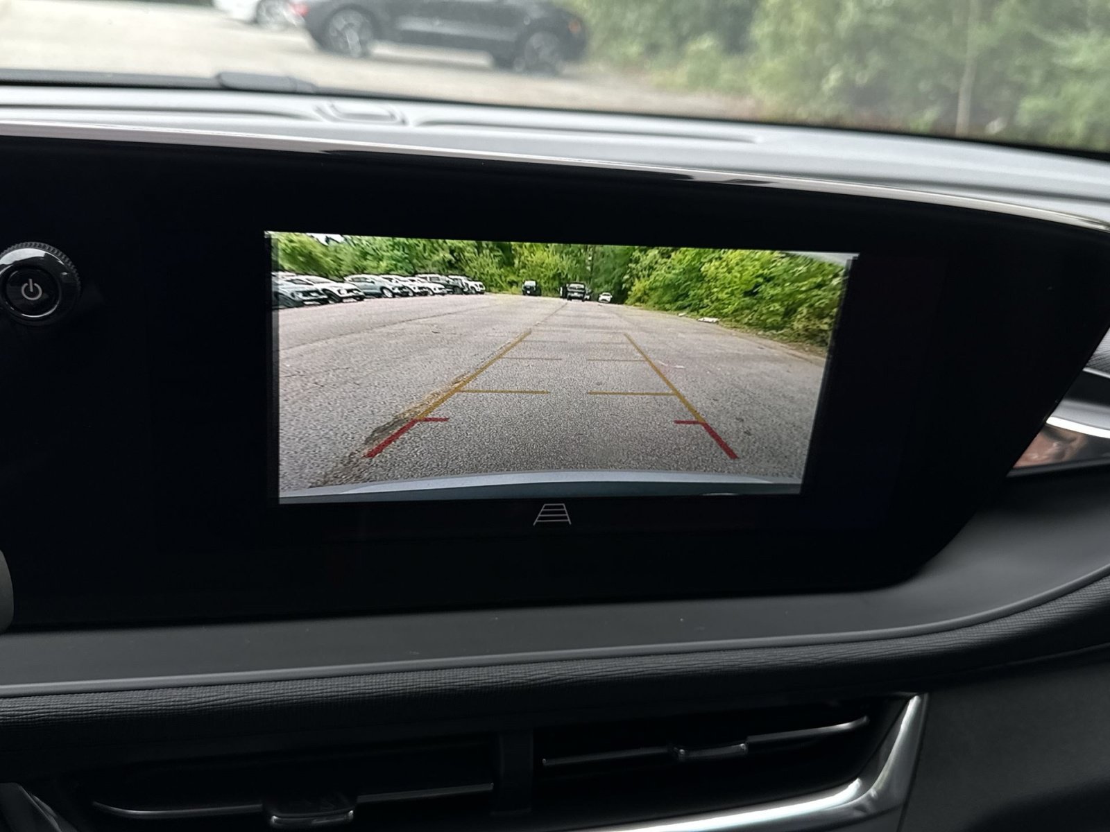 New 2026 Buick Envista Sport Touring FWD image 19