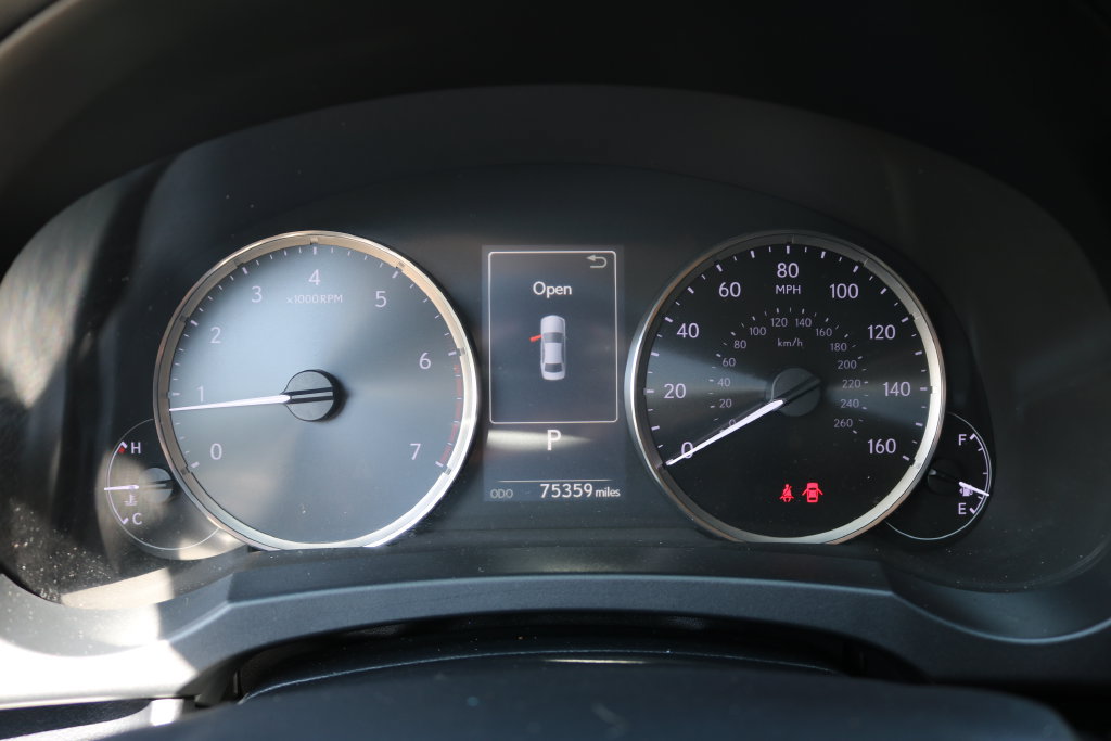 Used 2019 Lexus IS 300 w/ Premium Package RWD image 26