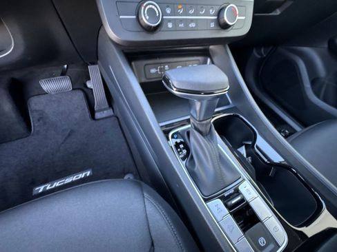 New 2026 Hyundai Tucson SE image 14