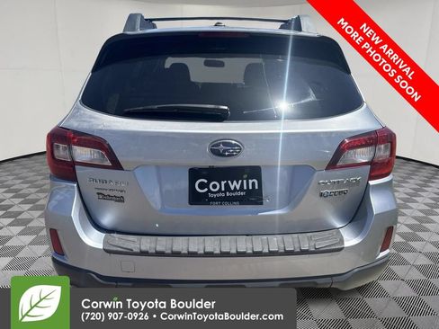 Used 2015 Subaru Outback 2.5i Limited AWD/4WD image 6