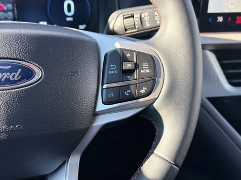 New 2026 Ford Explorer Active w/ Active Comfort Package image 21