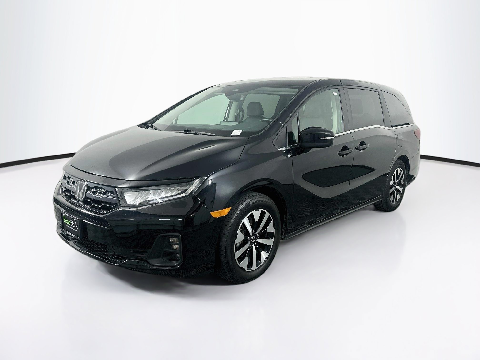 Used 2025 Honda Odyssey EX-L image 3