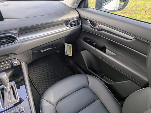 New 2025 MAZDA CX-5 AWD 2.5 S w/ Select Package image 18