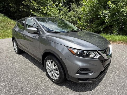 Used 2022 Nissan Rogue Sport S AWD/4WD image 4
