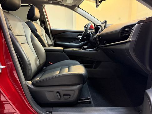 Used 2023 Nissan Rogue SL w/ SL Premium Package image 49