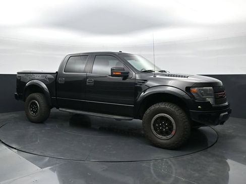 Used 2014 Ford F150 Raptor w/ Equipment Group 801A Luxury AWD/4WD image 3