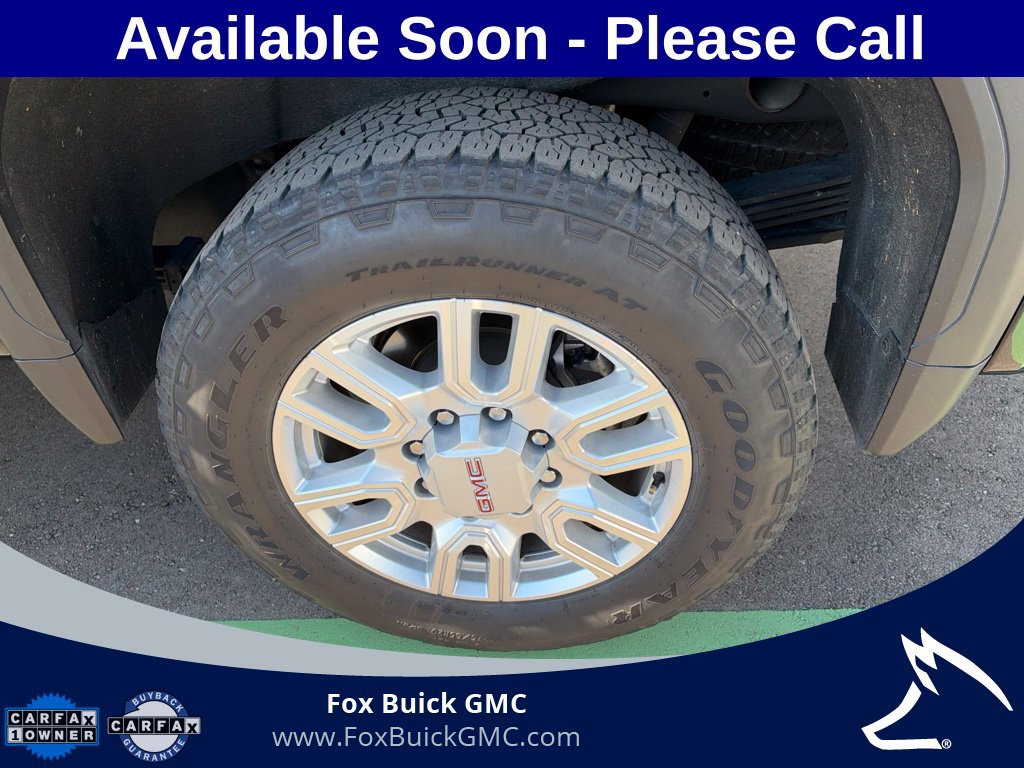 Used 2024 GMC Sierra 2500 SLT w/ SLT Premium Package AWD/4WD image 6