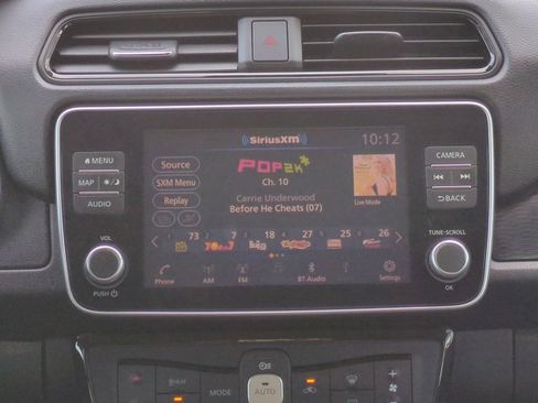 Certified 2022 Nissan Leaf SV image 17