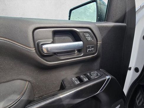 Used 2021 GMC Sierra 1500 AT4 w/ AT4 Premium Package AWD/4WD image 12