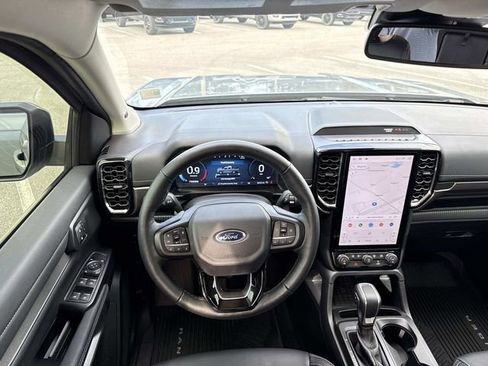 Used 2024 Ford Ranger Lariat image 13