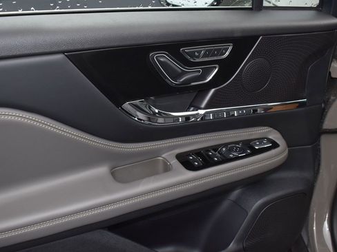 New 2025 Lincoln Corsair Grand Touring w/ Equipment Group 301A image 7