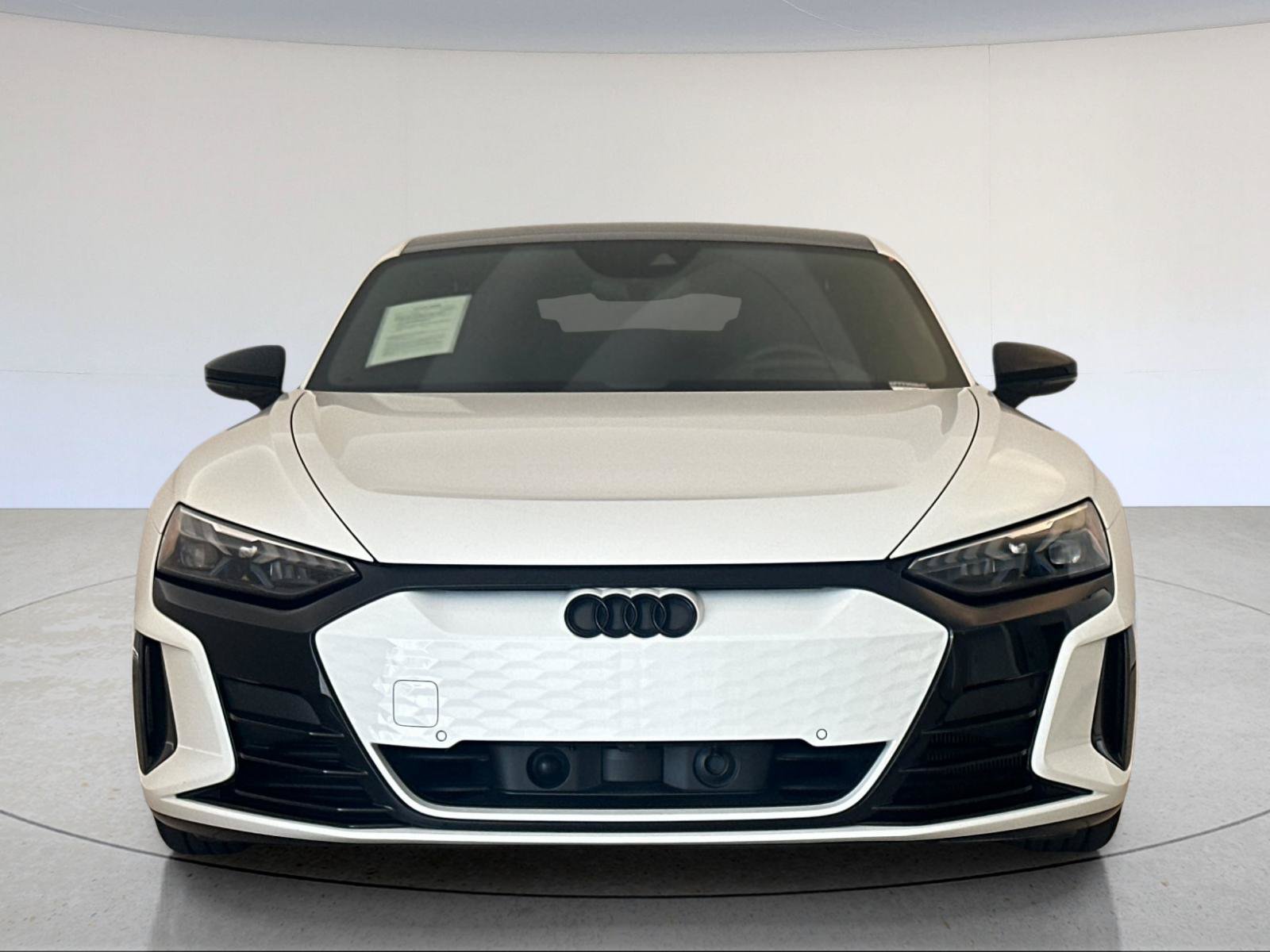 Used 2023 Audi RS e-tron GT w/ Carbon Performance Package AWD/4WD image 9