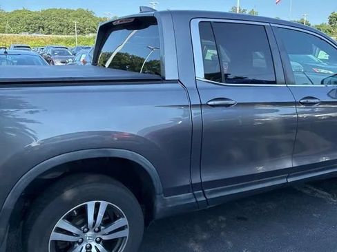 Used 2017 Honda Ridgeline RTS image 8