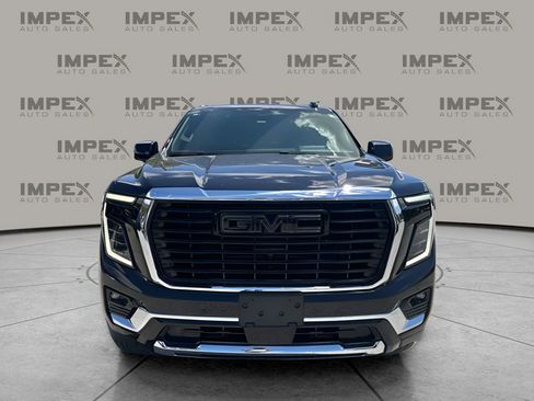 Used 2026 GMC Yukon XL Elevation w/ Elevation Premium Package AWD/4WD image 7