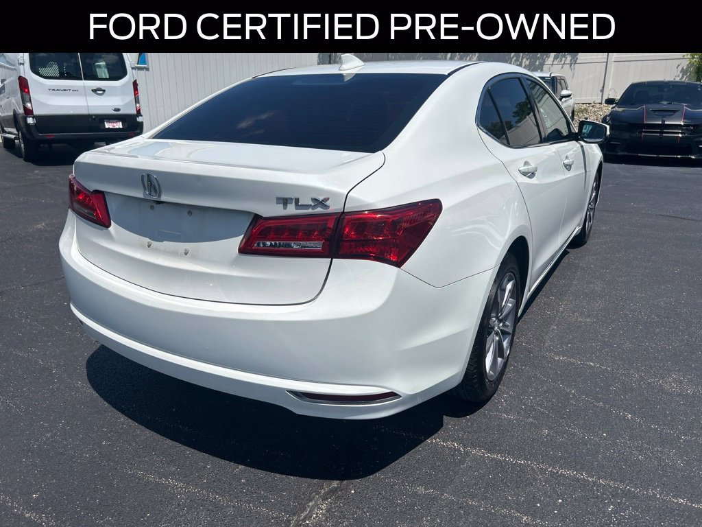 Used 2018 Acura TLX FWD image 2