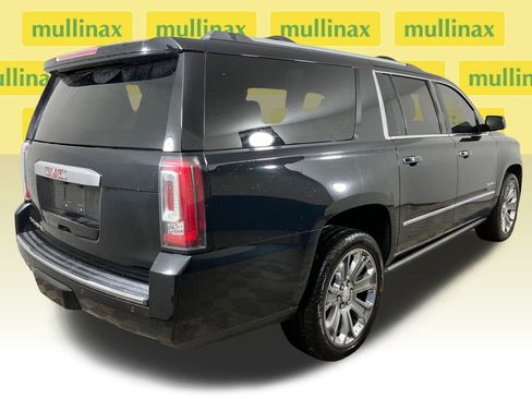Used 2015 GMC Yukon XL Denali w/ Premium Package image 4