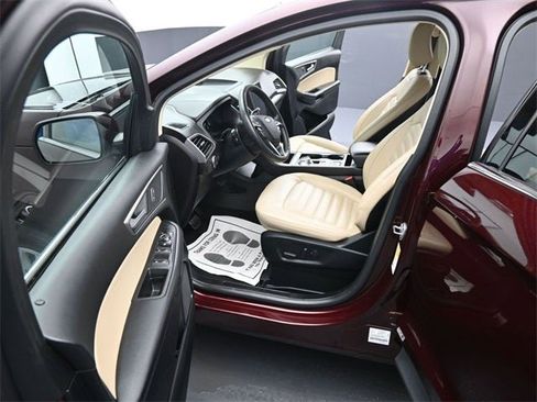 Used 2022 Ford Edge SEL w/ Convenience Package image 21