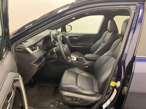 Used 2021 Toyota RAV4 XSE AWD/4WD image 9