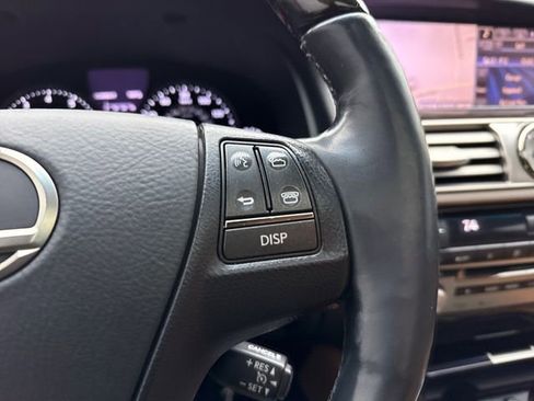 Used 2013 Lexus LS 460 AWD w/ Comfort Pkg image 33
